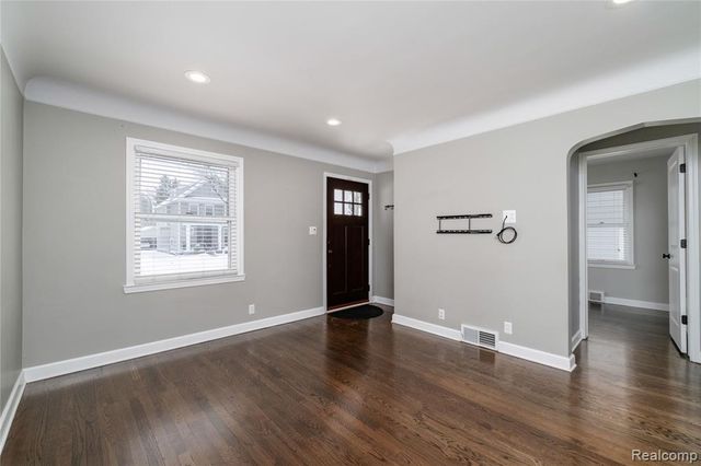 537 Bird Avenue, Birmingham, MI 48009