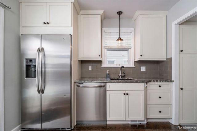 537 Bird Avenue, Birmingham, MI 48009