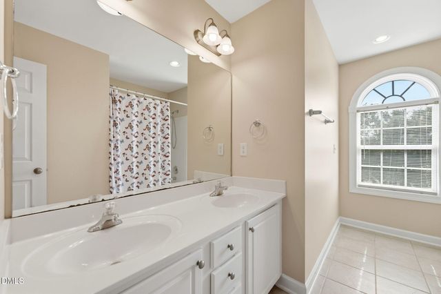5816 Acorn Knoll Place, Mebane, NC 27302