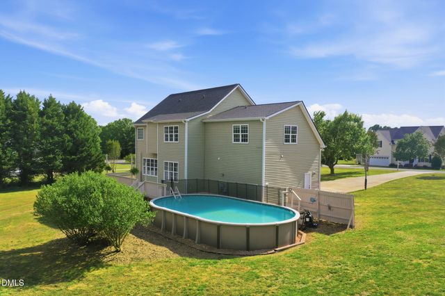 5816 Acorn Knoll Place, Mebane, NC 27302