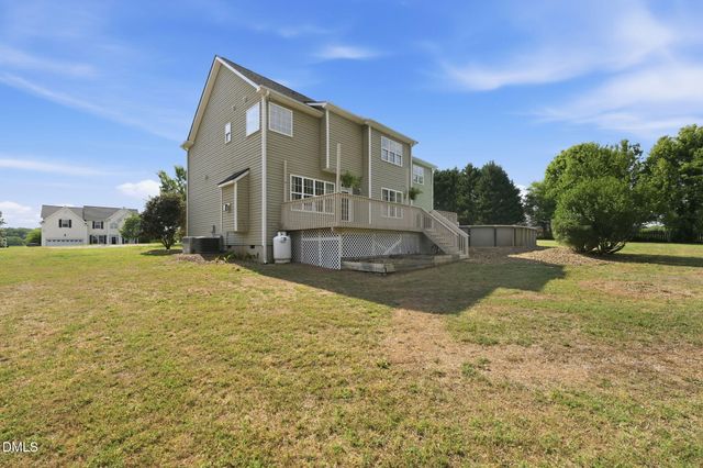 5816 Acorn Knoll Place, Mebane, NC 27302