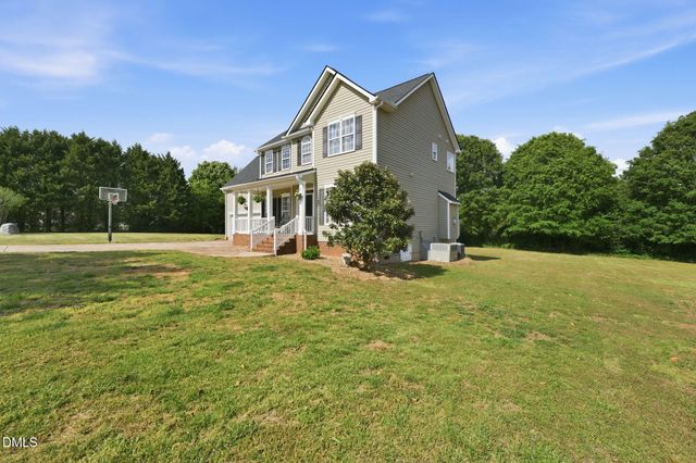 5816 Acorn Knoll Place, Mebane, NC 27302