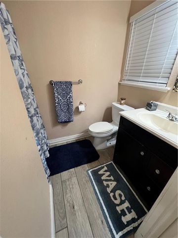 6049 Orms Dr, Corpus Christi, TX 78412