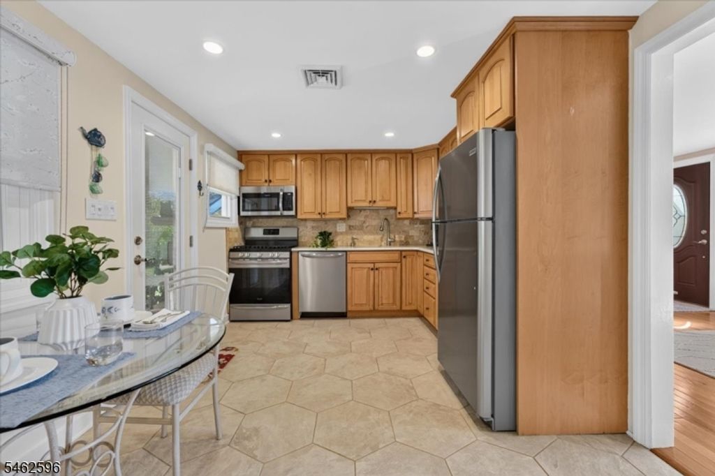 48 Florence Ave, Denville Twp., NJ 07834 — photo 4