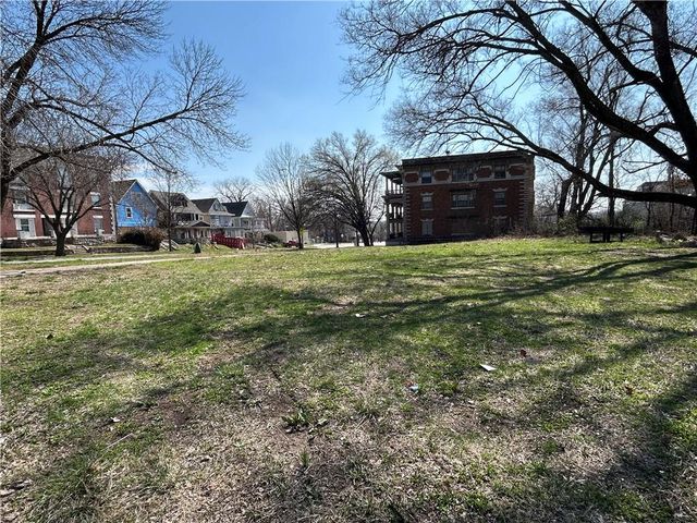 900 Benton Boulevard, Kansas City, MO 64127