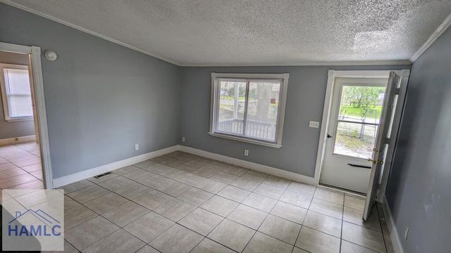 955 Hollywood Drive, Hinesville, GA 31313
