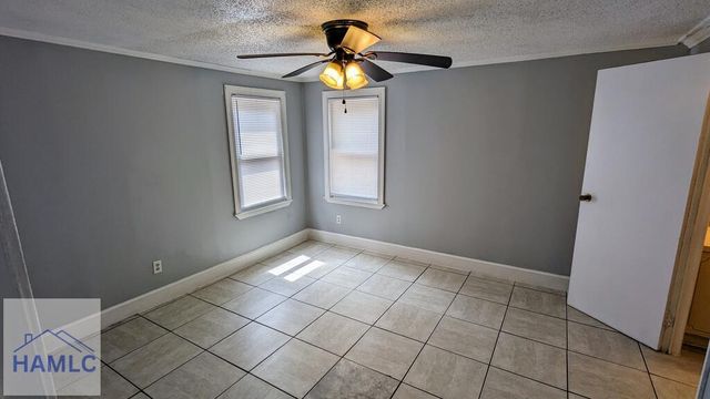 955 Hollywood Drive, Hinesville, GA 31313