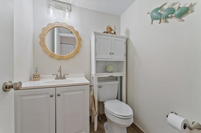 1605 S US Highway V6-104, Jupiter, FL 33477