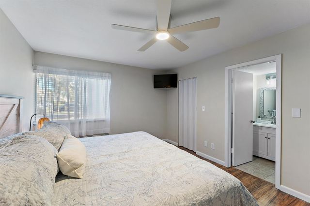 1605 S US Highway V6-104, Jupiter, FL 33477