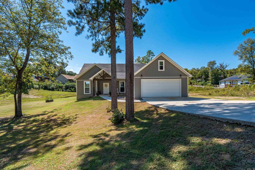 1038 Marion Anderson Road, Hot Springs, AR 71913