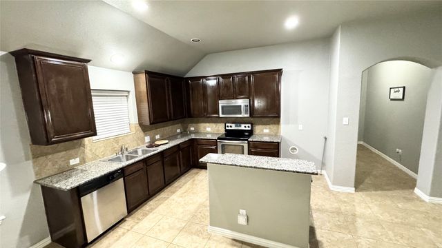 6440 Parkstone Way, Dallas, TX 75249