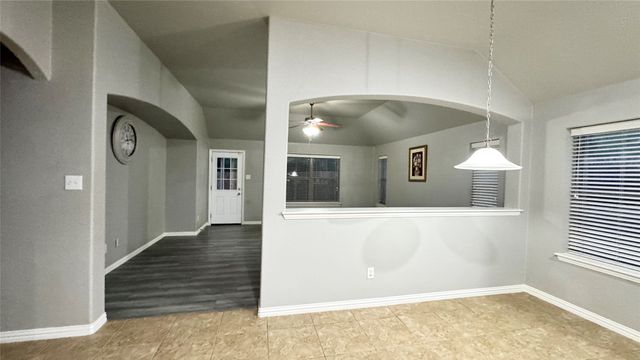 6440 Parkstone Way, Dallas, TX 75249