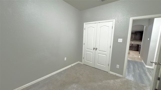 6440 Parkstone Way, Dallas, TX 75249