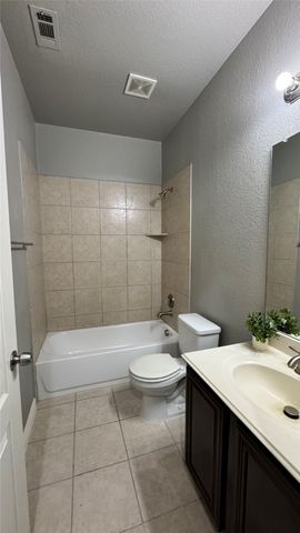 6440 Parkstone Way, Dallas, TX 75249