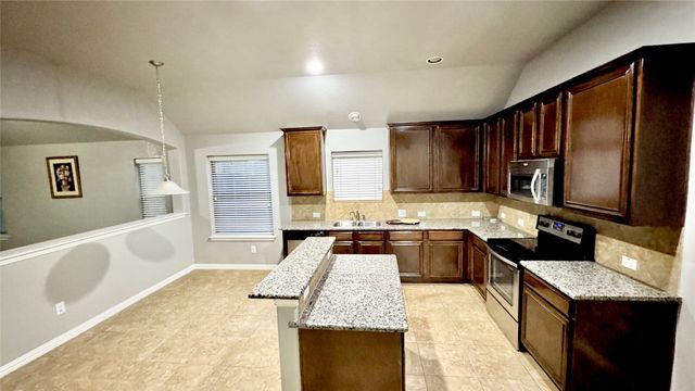 6440 Parkstone Way, Dallas, TX 75249