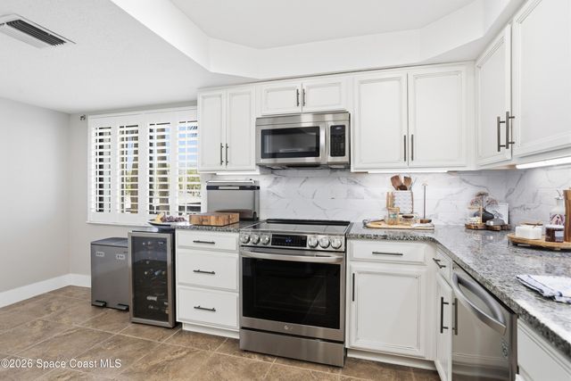 300 S Sykes Creek Parkway 201, Merritt Island, FL 32952