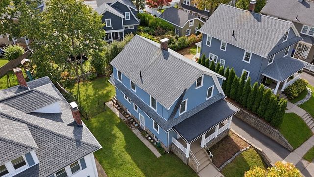48 Hawthorn Rd, Milton, MA 02186