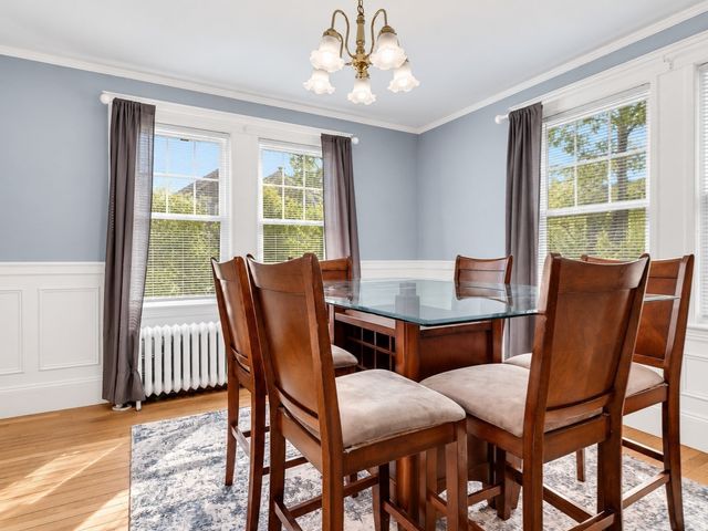 48 Hawthorn Rd, Milton, MA 02186