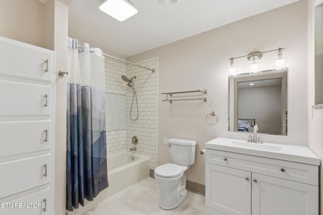 6500 Westside Drive, Knoxville, TN 37909
