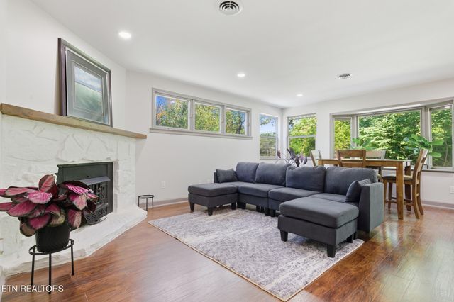 6500 Westside Drive, Knoxville, TN 37909