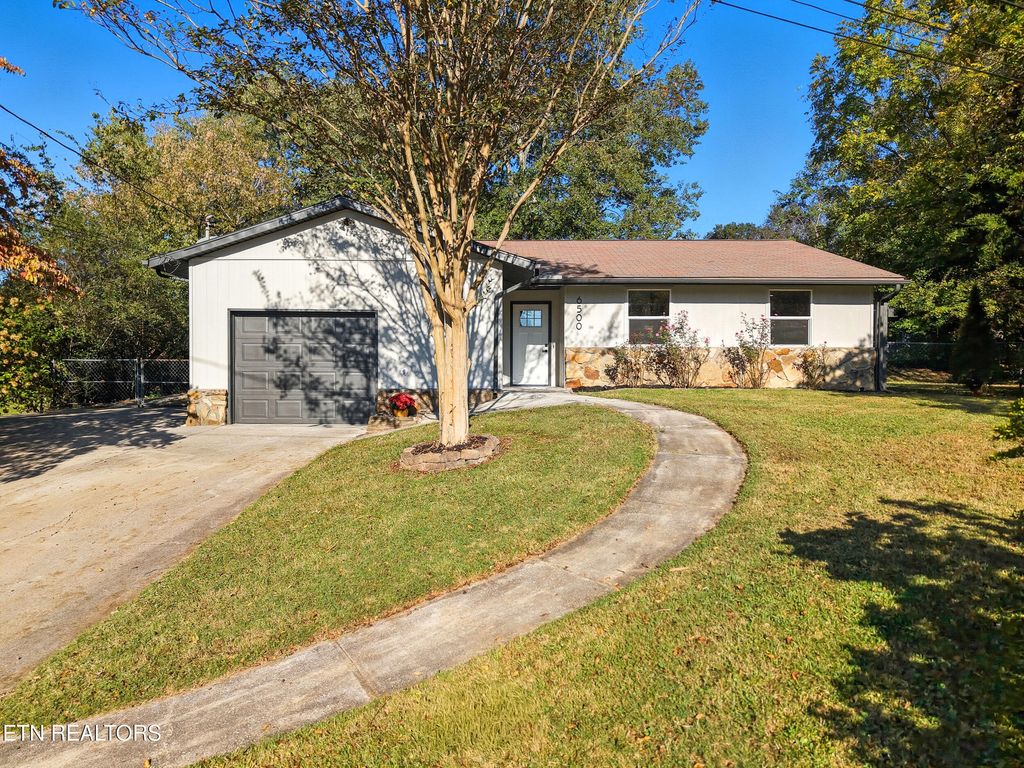 6500 Westside Drive, Knoxville, TN 37909