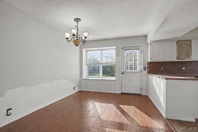 813 E Indianapolis Street, Broken Arrow, OK 74012