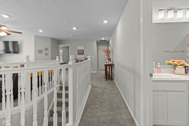 5839 Altar Bell Circle, Greenwood, IN 46143