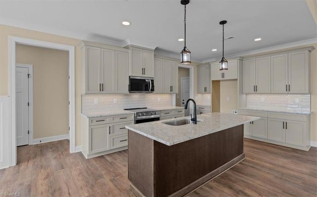 132 GreenHill Road, Mocksville, NC 27028