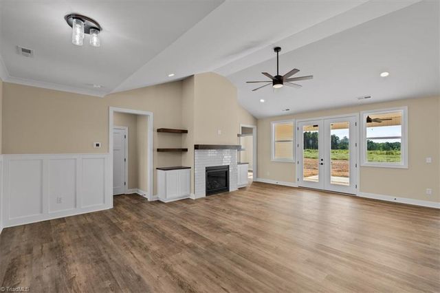132 GreenHill Road, Mocksville, NC 27028