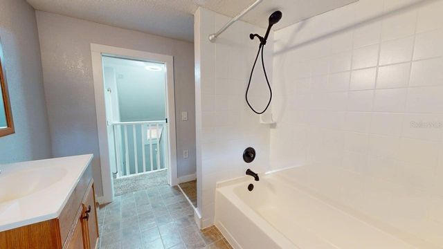 112 S CHANDLER AVENUE, Deland, FL 32724