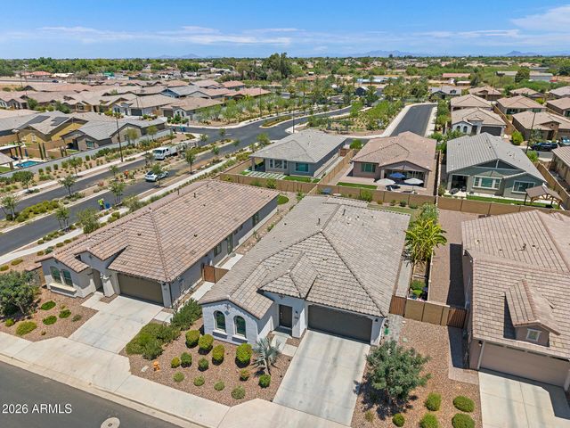 2300 E RIDGEWOOD Lane, Gilbert, AZ 85298