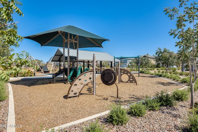 2300 E RIDGEWOOD Lane, Gilbert, AZ 85298