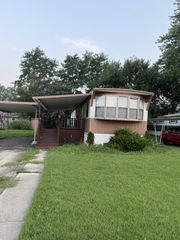 39 Maple Lane, Manteno, IL 60950