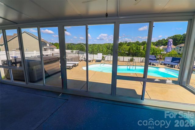 109 E Americana Drive, Mooresville, NC 28115