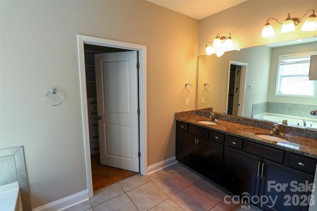 109 E Americana Drive, Mooresville, NC 28115