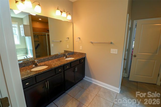 109 E Americana Drive, Mooresville, NC 28115