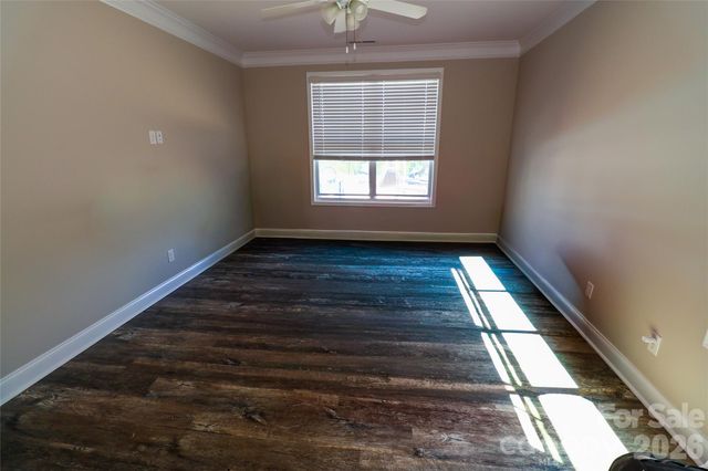 109 E Americana Drive, Mooresville, NC 28115