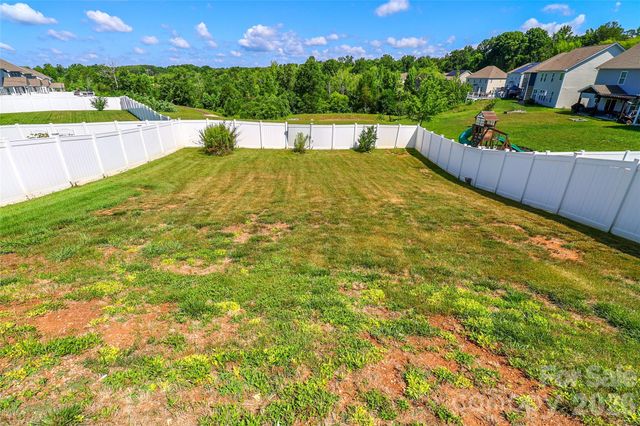 109 E Americana Drive, Mooresville, NC 28115
