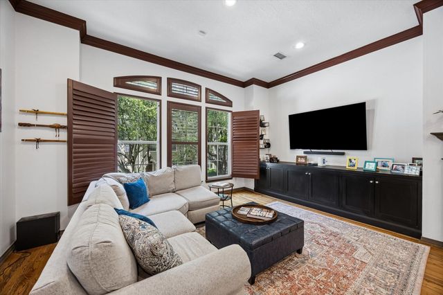 402 Roy Street, Houston, TX 77007