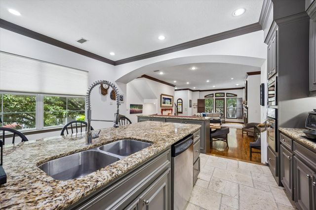 402 Roy Street, Houston, TX 77007