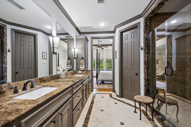 402 Roy Street, Houston, TX 77007