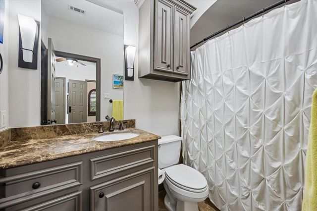 402 Roy Street, Houston, TX 77007