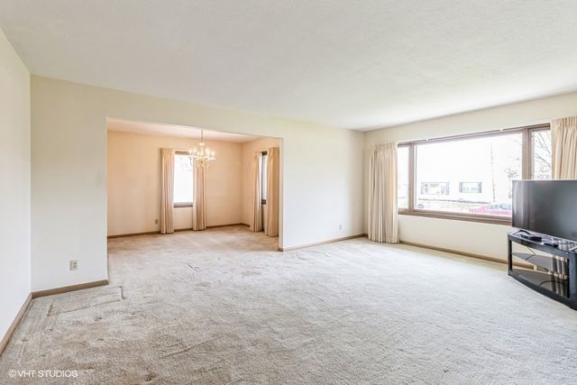 4000 36th Place, Des Moines, IA 50310