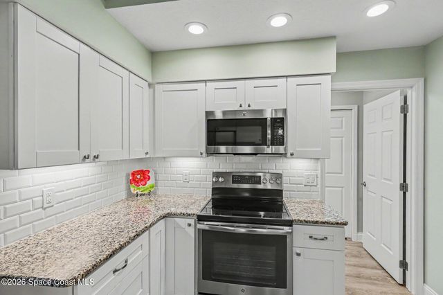 1265 Mayflower Avenue, Melbourne, FL 32940