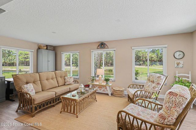 1265 Mayflower Avenue, Melbourne, FL 32940