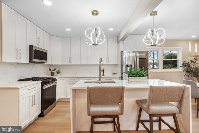 14412 BARKWOOD DR, Rockville, MD 20853