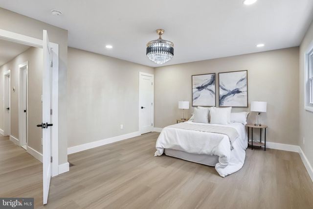 14412 BARKWOOD DR, Rockville, MD 20853