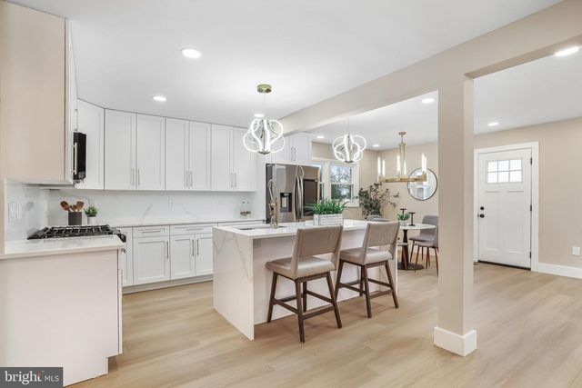 14412 BARKWOOD DR, Rockville, MD 20853