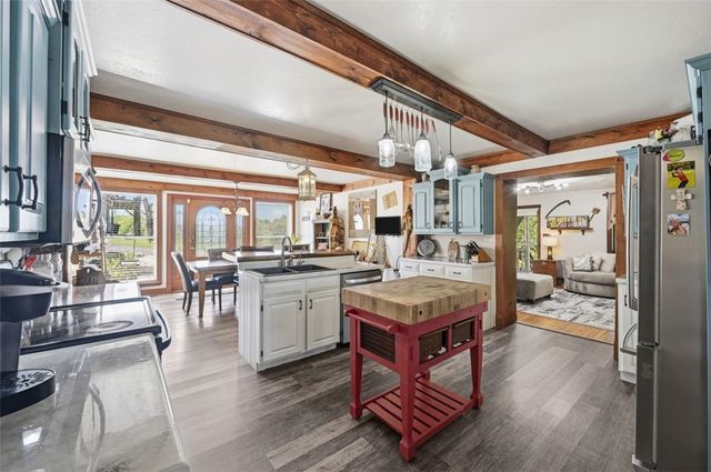 2976 Henderson Road, Mt Pleasant Twp, PA 15301