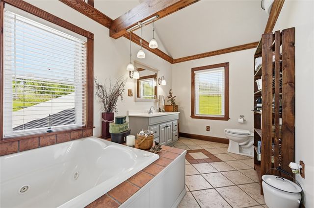 2976 Henderson Road, Mt Pleasant Twp, PA 15301